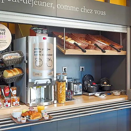 B&B Hôtel corbeil-essonnes Hotel 2*