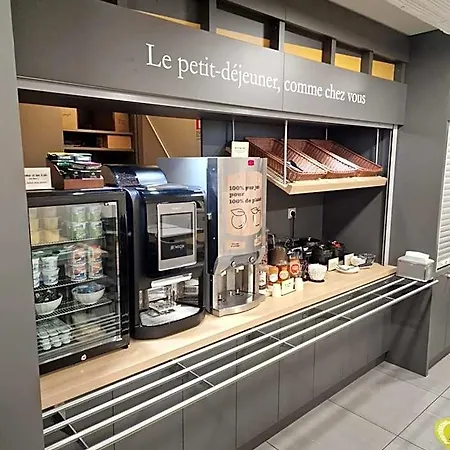 B&B Hôtel corbeil-essonnes 2*
