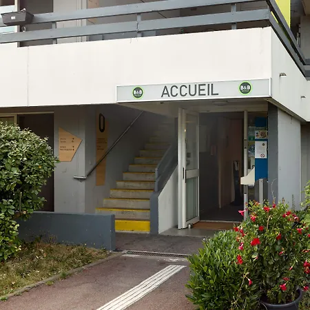 B&B Hotel Corbeil-Essonnes 2*