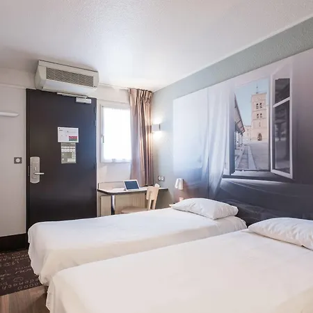 Hotel B&B Hotel Corbeil-Essonnes 2*