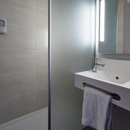 Hotel B&B Hotel Corbeil-Essonnes