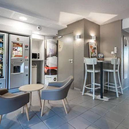 Ξενοδοχείο B&B Hotel Corbeil-Essonnes 2*