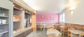 فندق B&B Hotel Corbeil-Essonnes