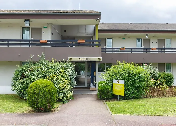 فندق B&B Hotel Corbeil-Essonnes 2*