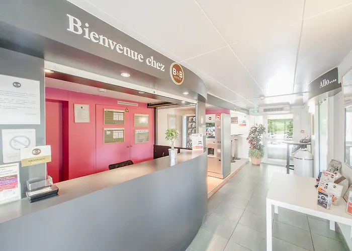 فندق B&B Hotel Corbeil-Essonnes كورباي إيسون