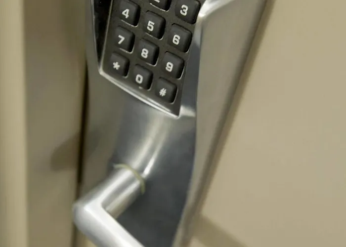 B&B Hôtel corbeil-essonnes Hotel