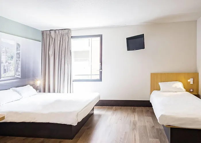 B&B Hotel Corbeil-Essonnes 2* كورباي إيسون