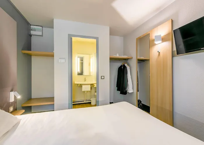 B&B Hotel Corbeil-Essonnes كورباي إيسون