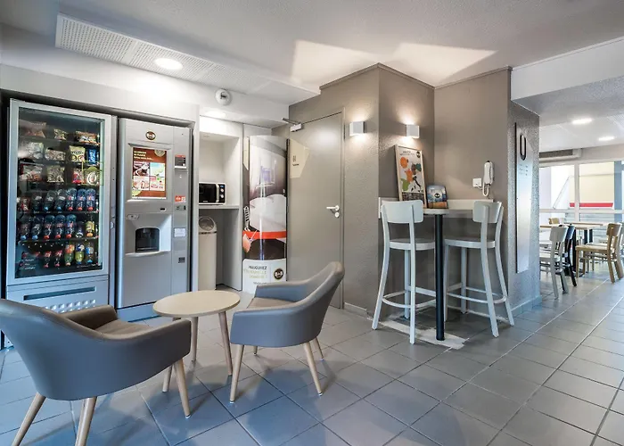 Hotel B&B Hôtel corbeil-essonnes 2*